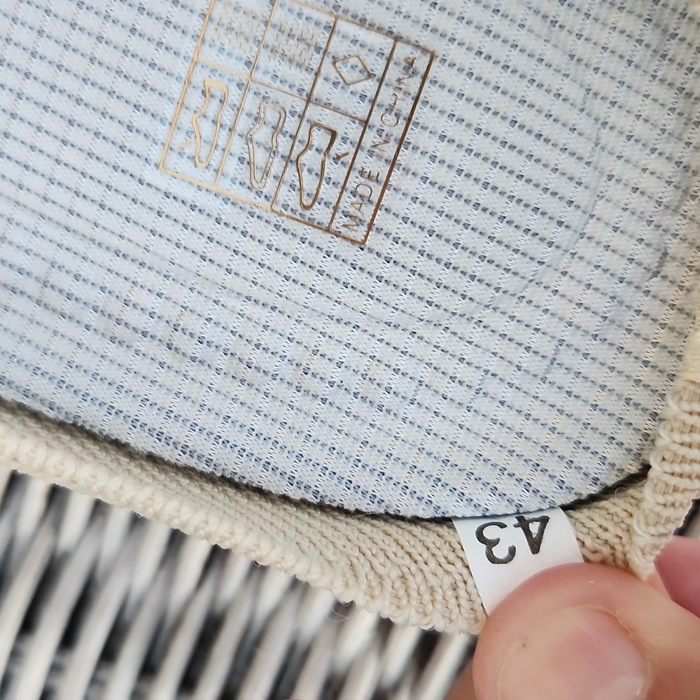 NIB! Diamond/ gold pearl mules - Picture 7 of 10